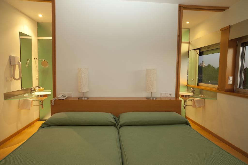 Hotel Los Rosales Almansa Δωμάτιο φωτογραφία